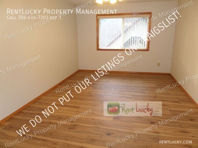 Building Photo - 5039 S 178th St