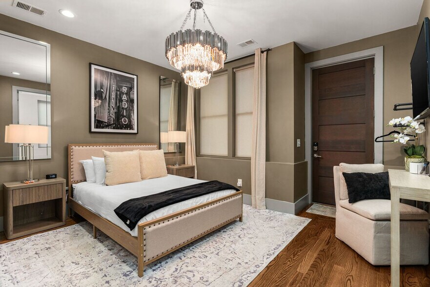 Building Photo - 1025 Southside Ct