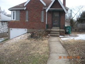 Building Photo - 3114 Kemp Dr