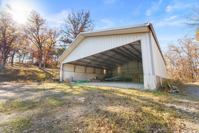 Building Photo - 259 Lafayette Ln