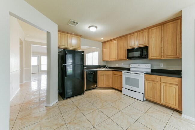 Building Photo - 21030 Stoney Haven Dr