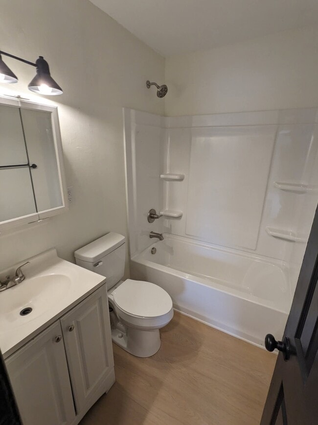 Building Photo - 9696 Adair Ct