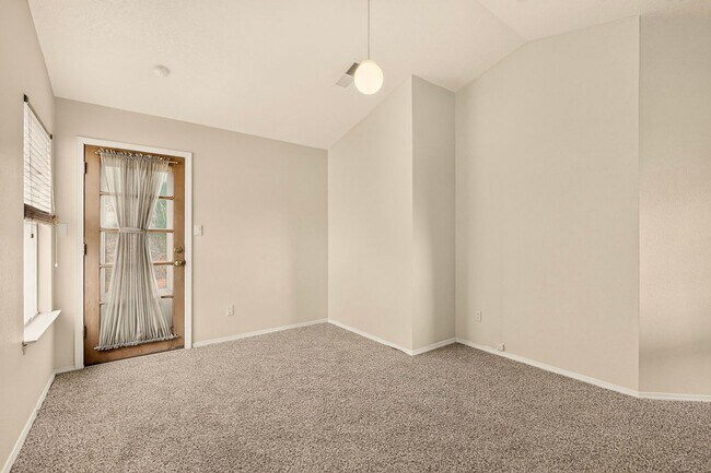 Building Photo - 7817 Sunrose Dr NW