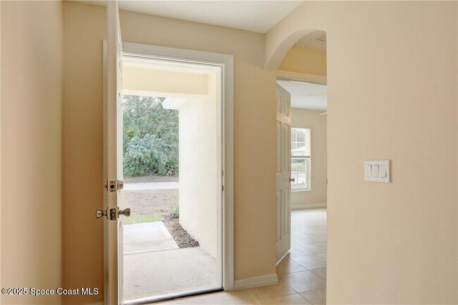 Building Photo - 8415 99th Ct
