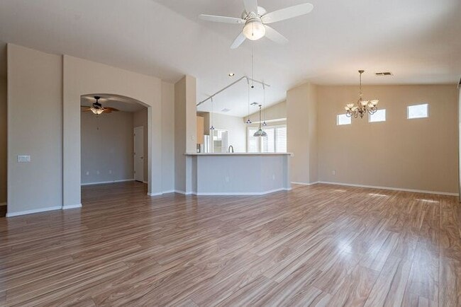 Building Photo - 7602 W Starry Night Ln