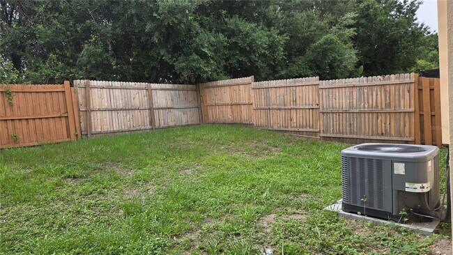 Building Photo - 12824 Kings Lake Dr