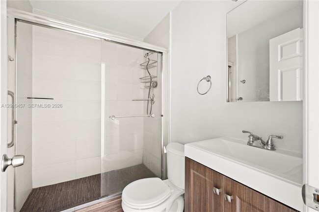 Building Photo - 1800 SW 97th Ave