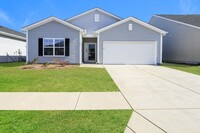Building Photo - 3 Bedroom Regal Farms Beauty