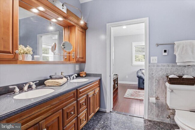 Building Photo - 5202 Garner St