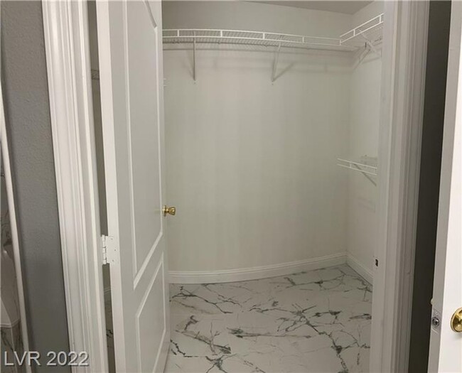 Building Photo - 2 bed&2 bath&1 car garage for rent $1650