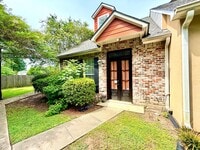 Building Photo - 9304 Pine Cone Ct