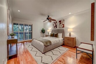 Building Photo - 15335 Magnolia Blvd