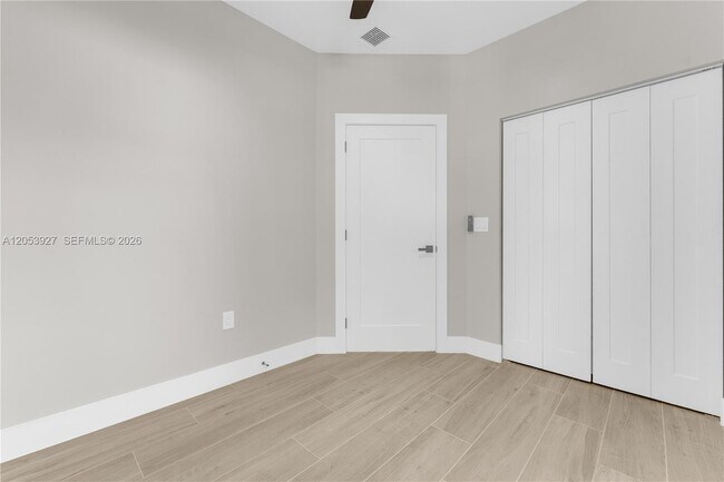 Building Photo - 1818 NW 49th St