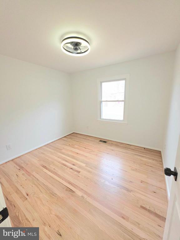 Building Photo - 12817 Lampton Ln