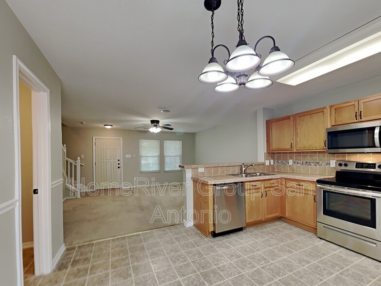 Building Photo - 128 Gatewood Bay
