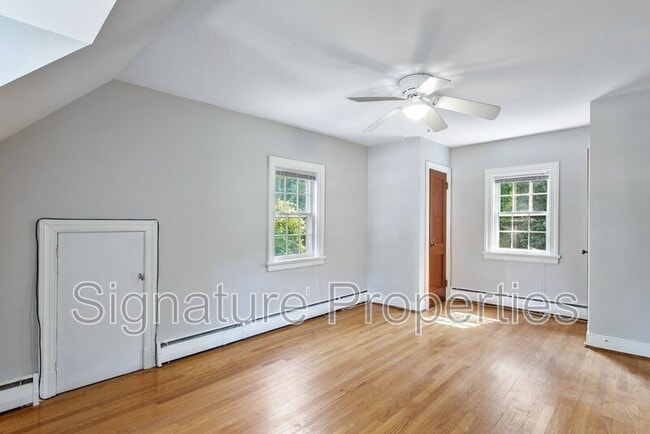 Building Photo - 6731 Forest Hill Ave