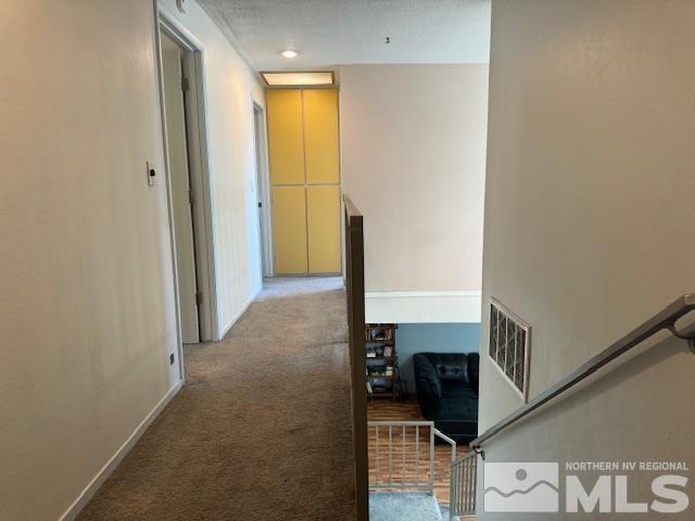 Building Photo - 1618 Shady Oak Dr
