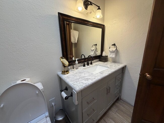 Building Photo - Tucked Away Mountain Retreat in Durango