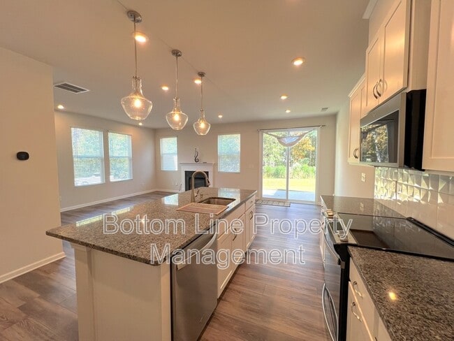 Building Photo - 12003 Gambrell Dr