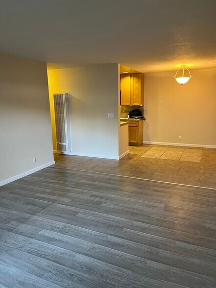 Building Photo - 4081 Clayton Rd