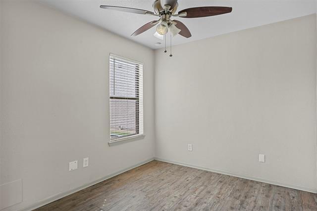 Building Photo - 1500 N Carroll Ave