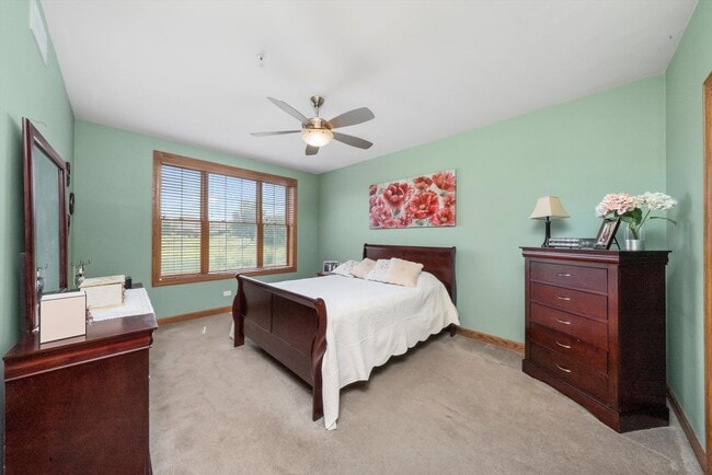 Building Photo - 21341 Windy Hill Dr