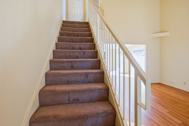 Building Photo - 2600 Autumn Blaze Ave