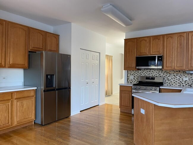 Building Photo - 1670 Highmeadow Ln
