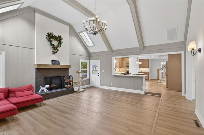 Building Photo - 7125 Grayfalcon Dr