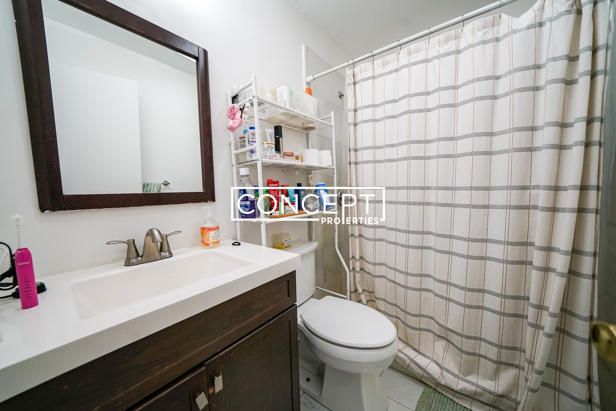 Building Photo - 772 Columbus Ave