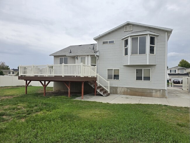Building Photo - 1134 N 2525 W