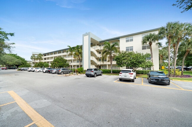 Building Photo - 2504 Antigua Terrace