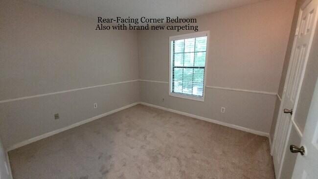Building Photo - [NEW PRICE] Spacious 4 Bed / 2.5 Bath home...