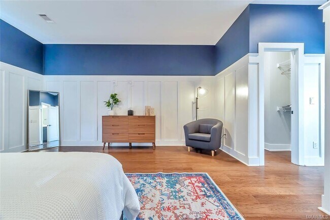 Building Photo - 7132 Fain Park Dr