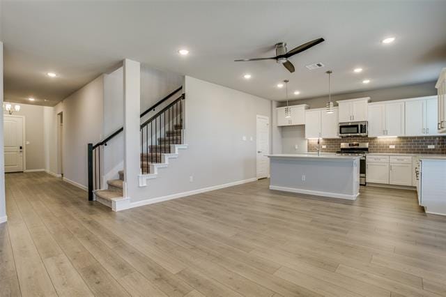 Building Photo - 5450 Ridgeway Dr