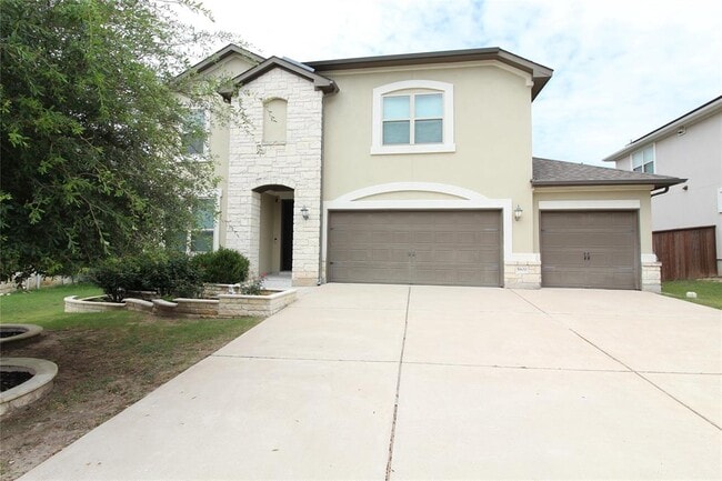 Building Photo - 5800 Viejo Dr