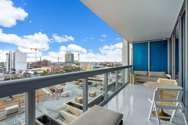 Building Photo - 6899 Collins Ave