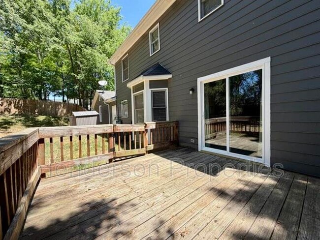 Building Photo - 2407 Wildburne Ct