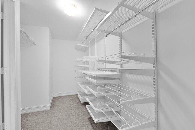 Building Photo - 99 SE Mizner Blvd