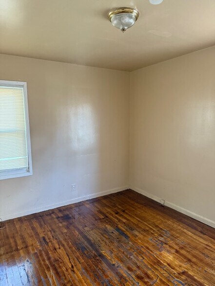 Building Photo - 16483 Manning St