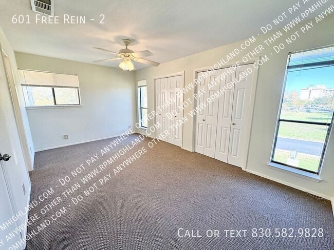 Building Photo - 601 Free Rein