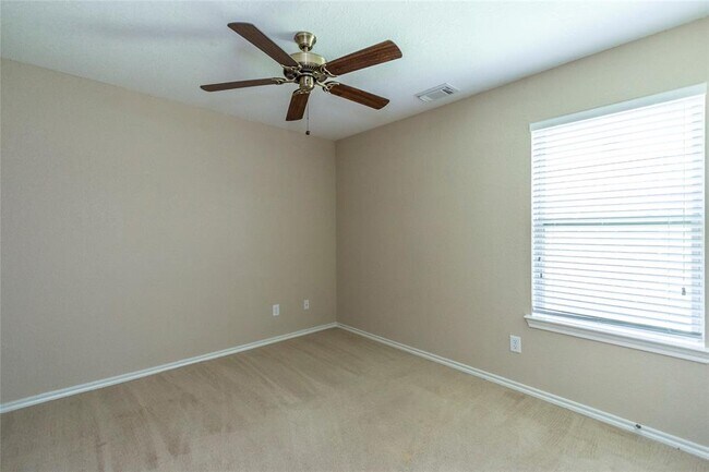 Building Photo - 9206 Birch Springs Dr