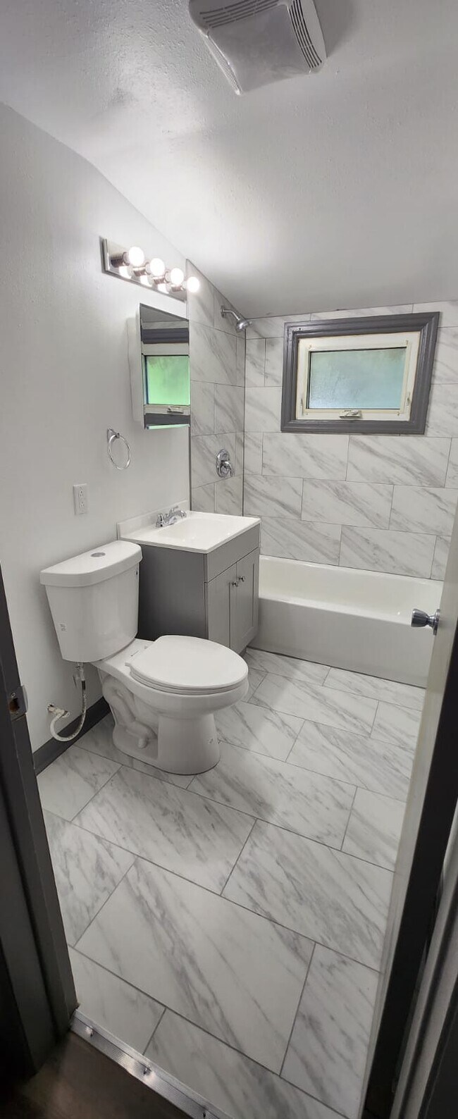 Building Photo - 4313 N 54th St