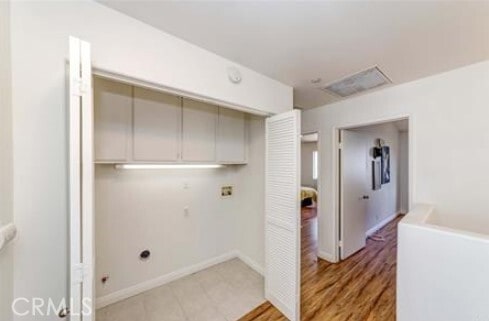 Building Photo - 7413 Western Bay Dr