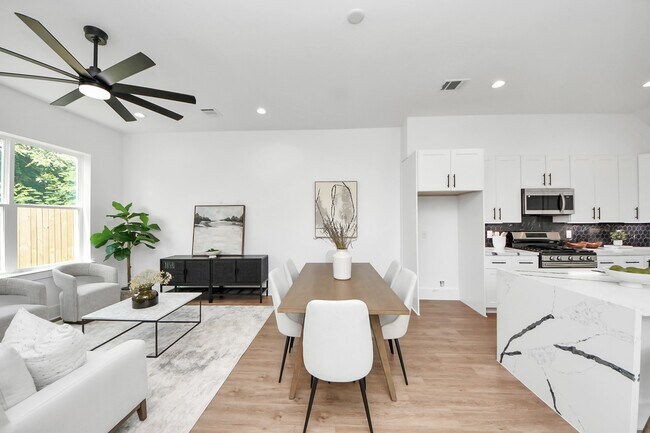 Building Photo - 5029 Broom St