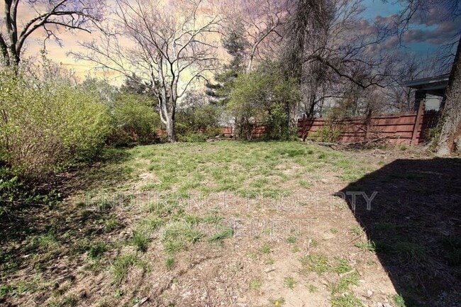 Building Photo - 937 Grand Ave