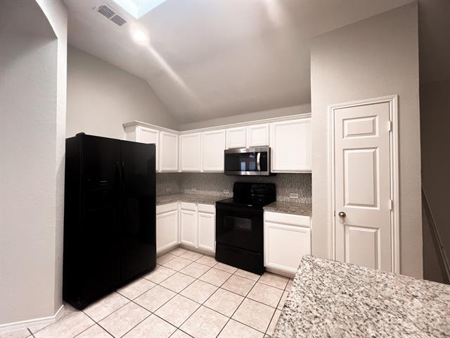 Building Photo - 7912 Whispering Tree Ln