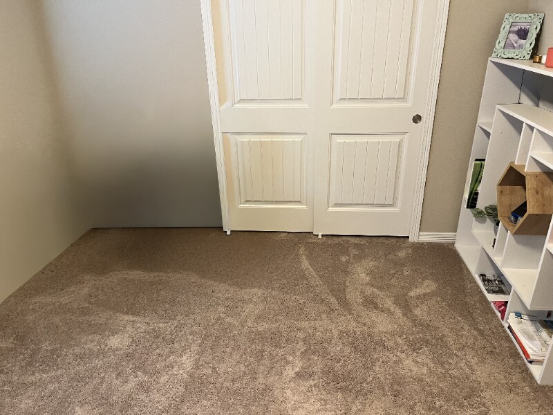 Building Photo - 4946 Olympus Dr