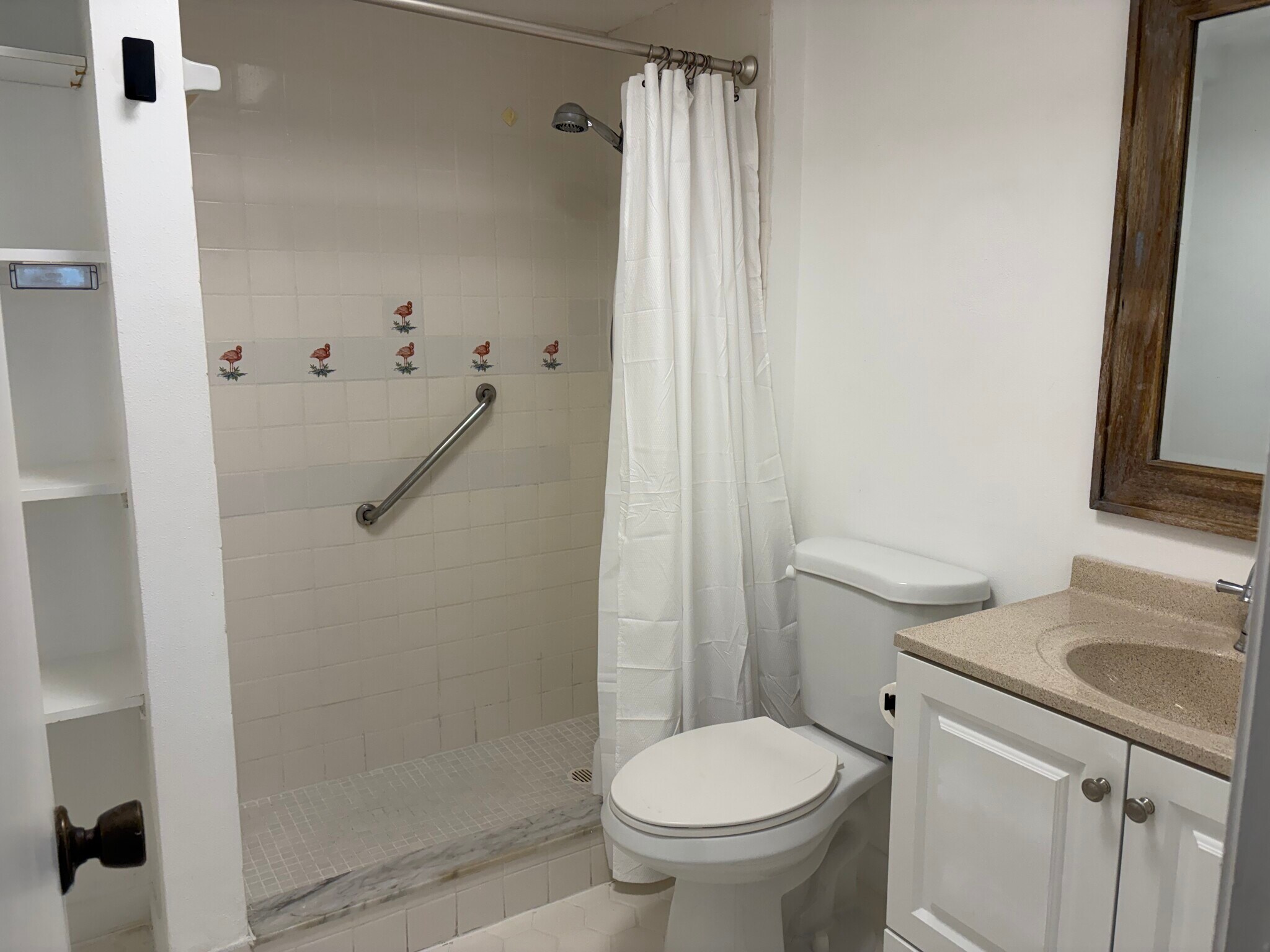 Building Photo - 405 E San Sebastian Ct
