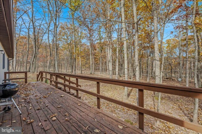 Building Photo - 67 Tranquil Way